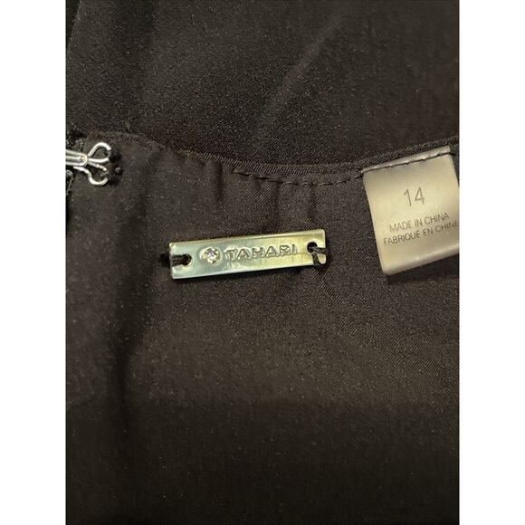 TAHARI Women’s Size 14 Embellished Rhinestones Jumpsuit Black Polyester Spandex - Picture 3 of 9